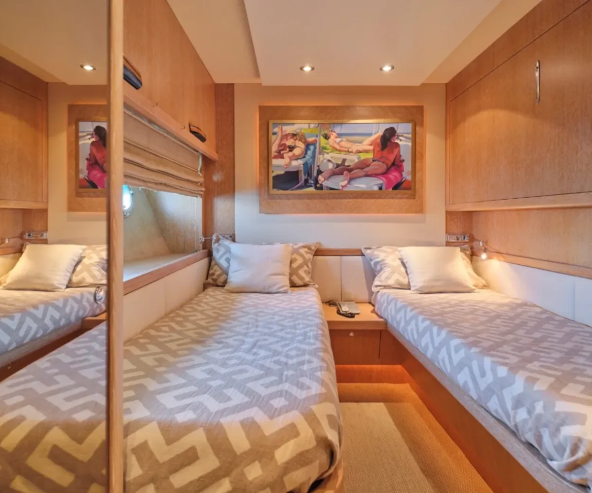 ALFAMARINE 78 INTERIOR (11)