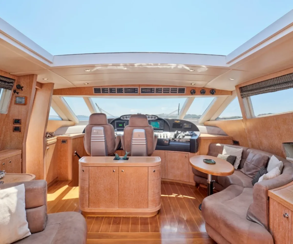 ALFAMARINE 78 INTERIOR (3)