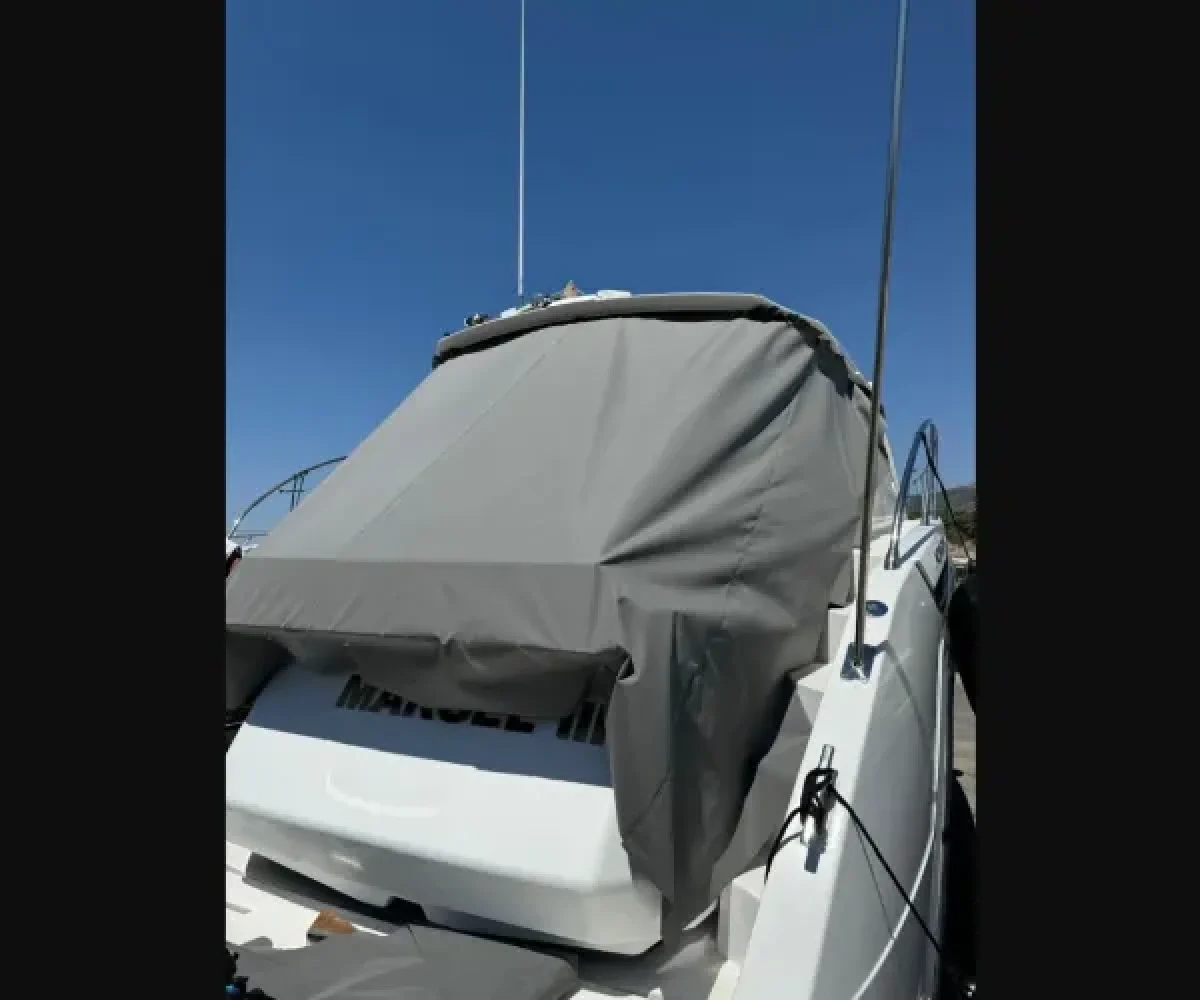 AZIMUT 43 EXTERIOR (1)