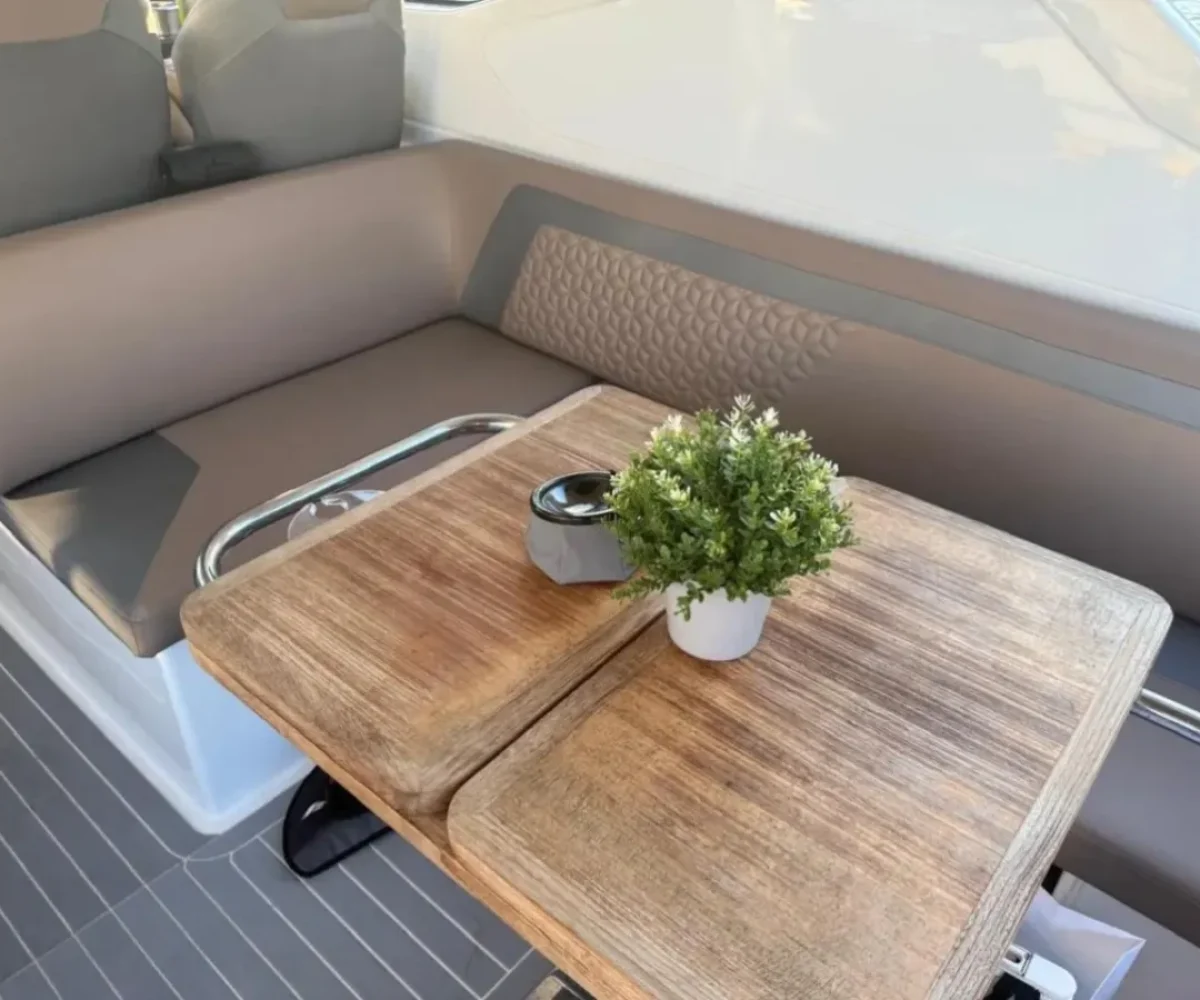 AZIMUT 43 EXTERIOR (5)