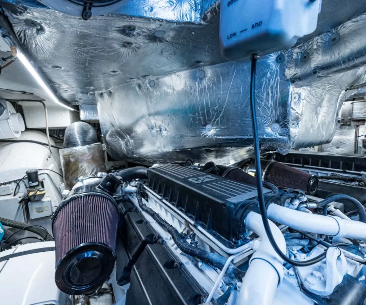 BAIA ITALIA 70 INTERIOR (1)