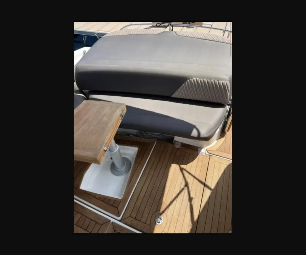 CRANCHI ENDURANCE 33 EXTERIOR (12)