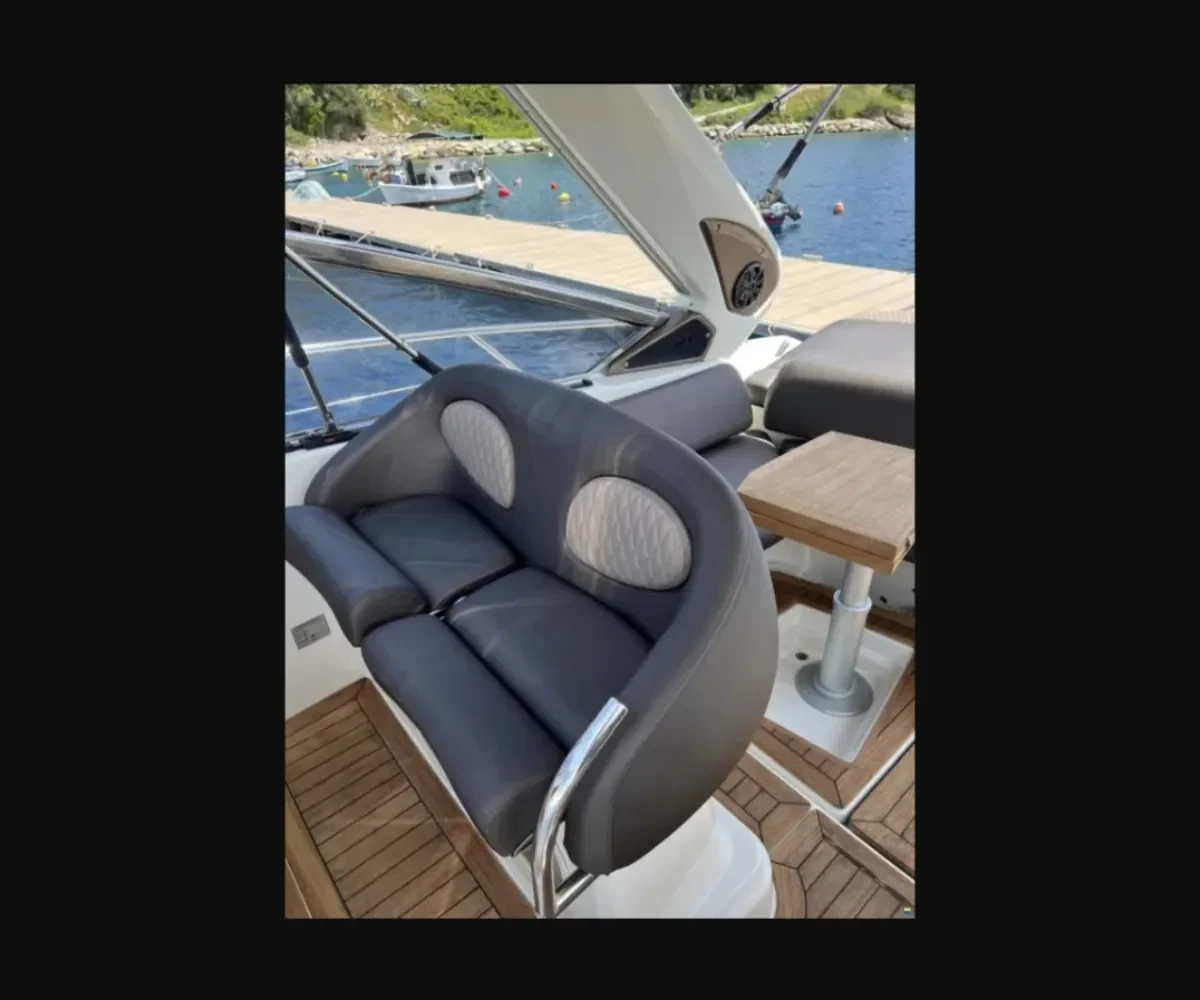 CRANCHI ENDURANCE 33 EXTERIOR (5)