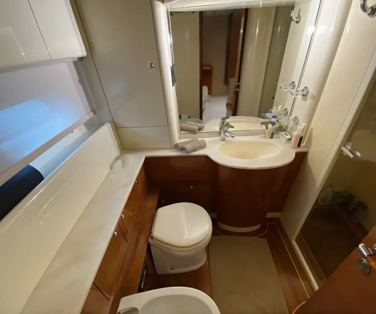 FERRETTI 68 MY OKIYO (2)