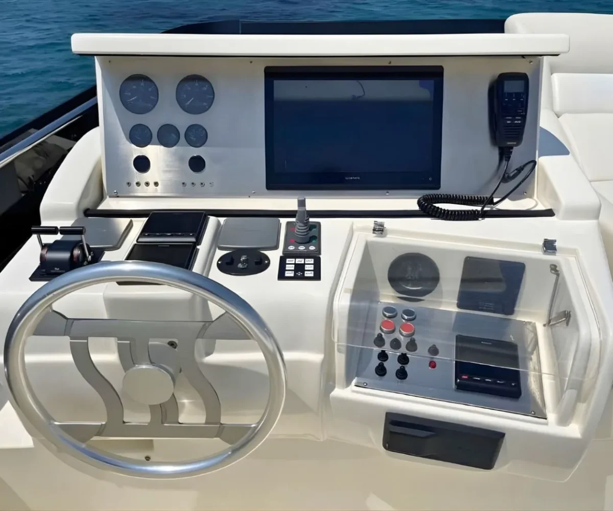 FERRETTI 68 MY OKIYO (9)