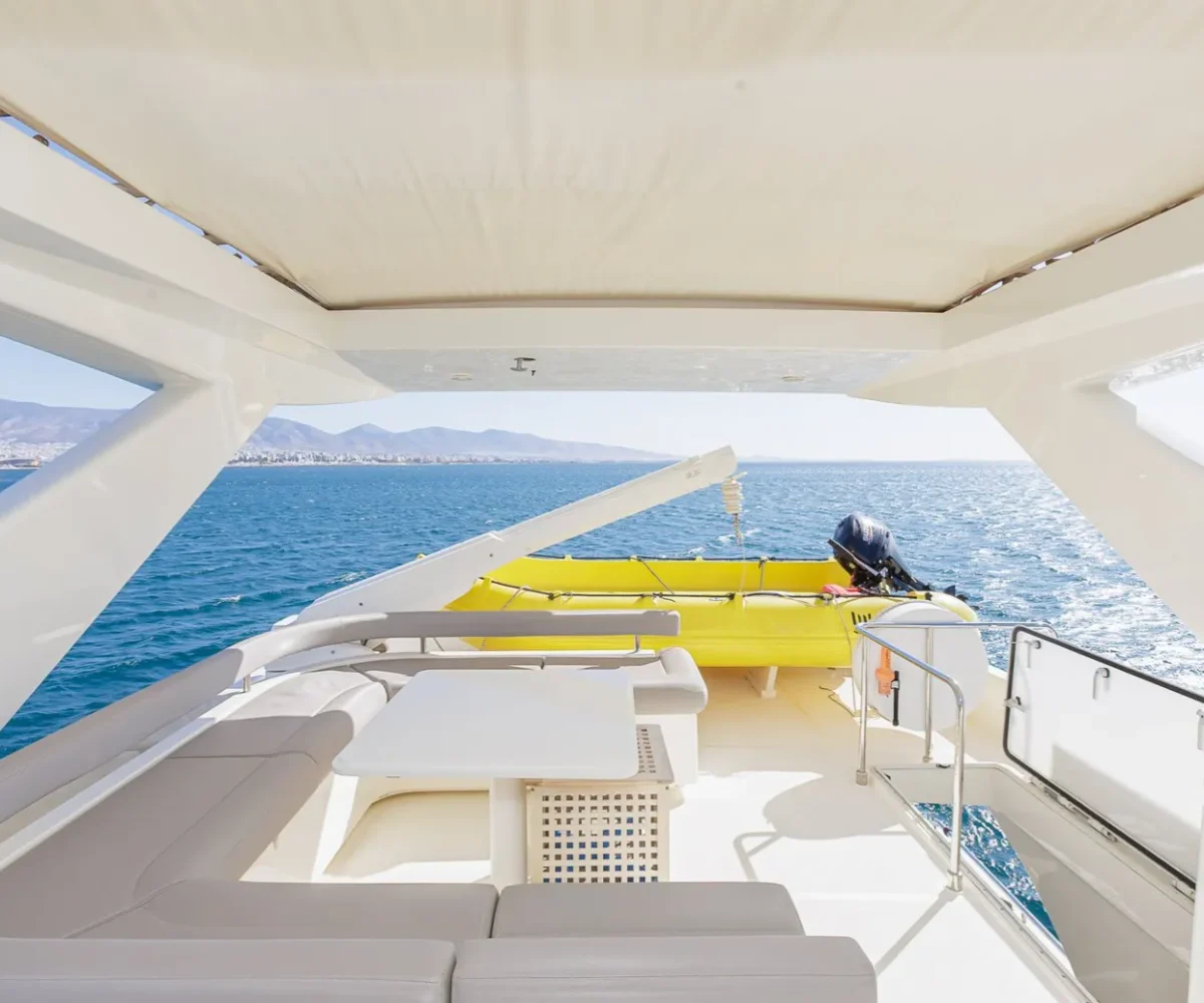 FERRETTI 750 EXTERIOR (9)