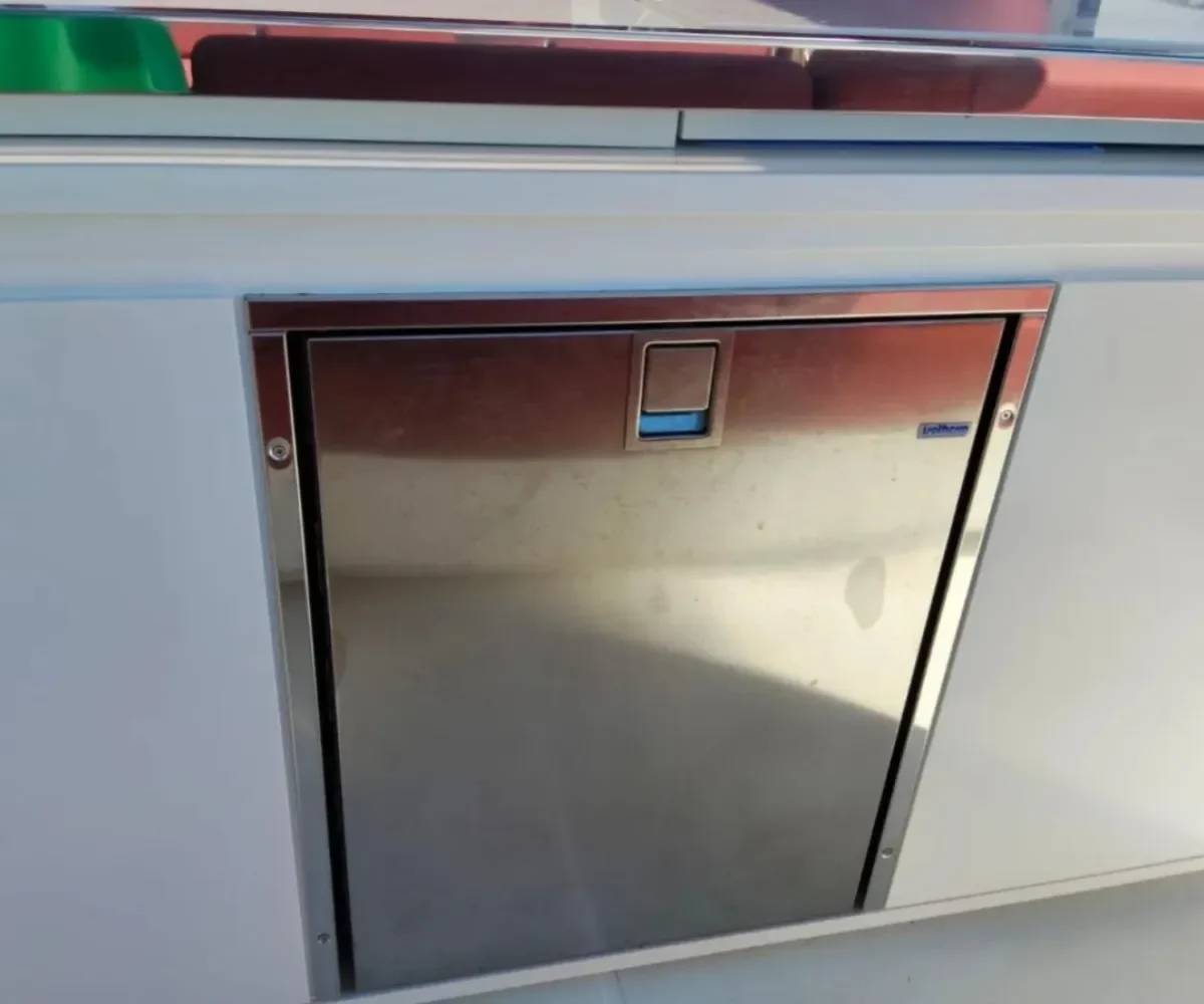 FIART 35 SEAWALKER EXTERIOR (17)