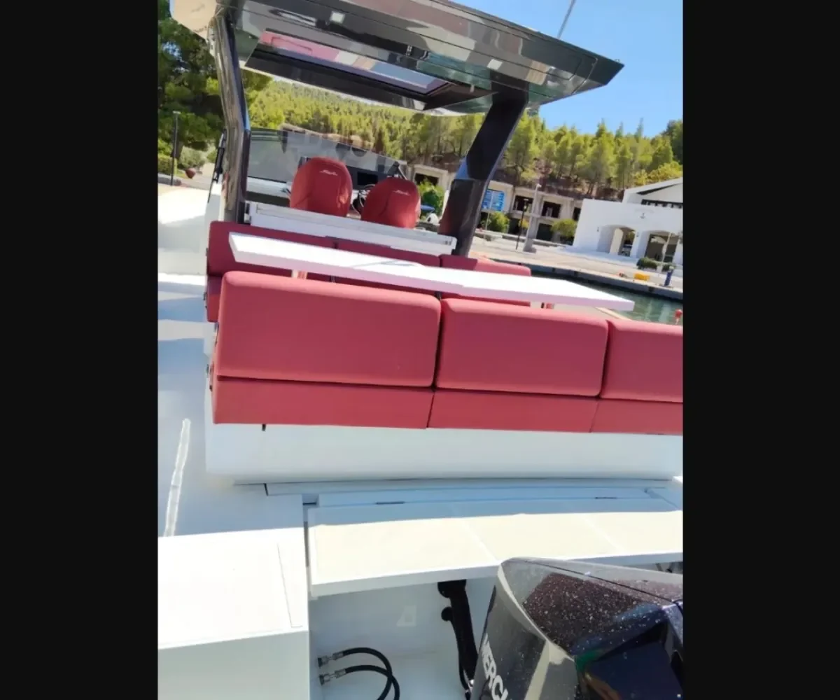FIART 35 SEAWALKER EXTERIOR (2)