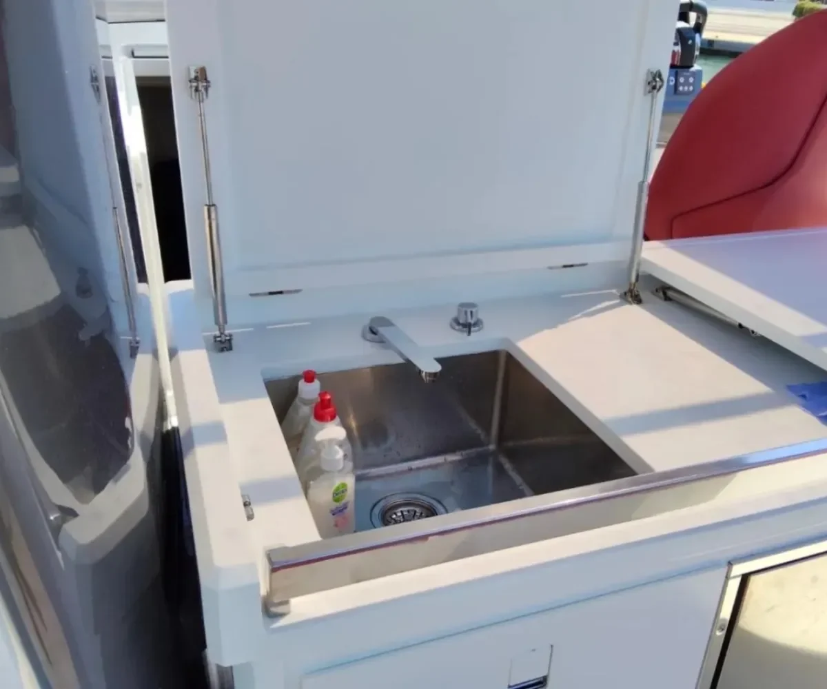 FIART 35 SEAWALKER EXTERIOR (6)