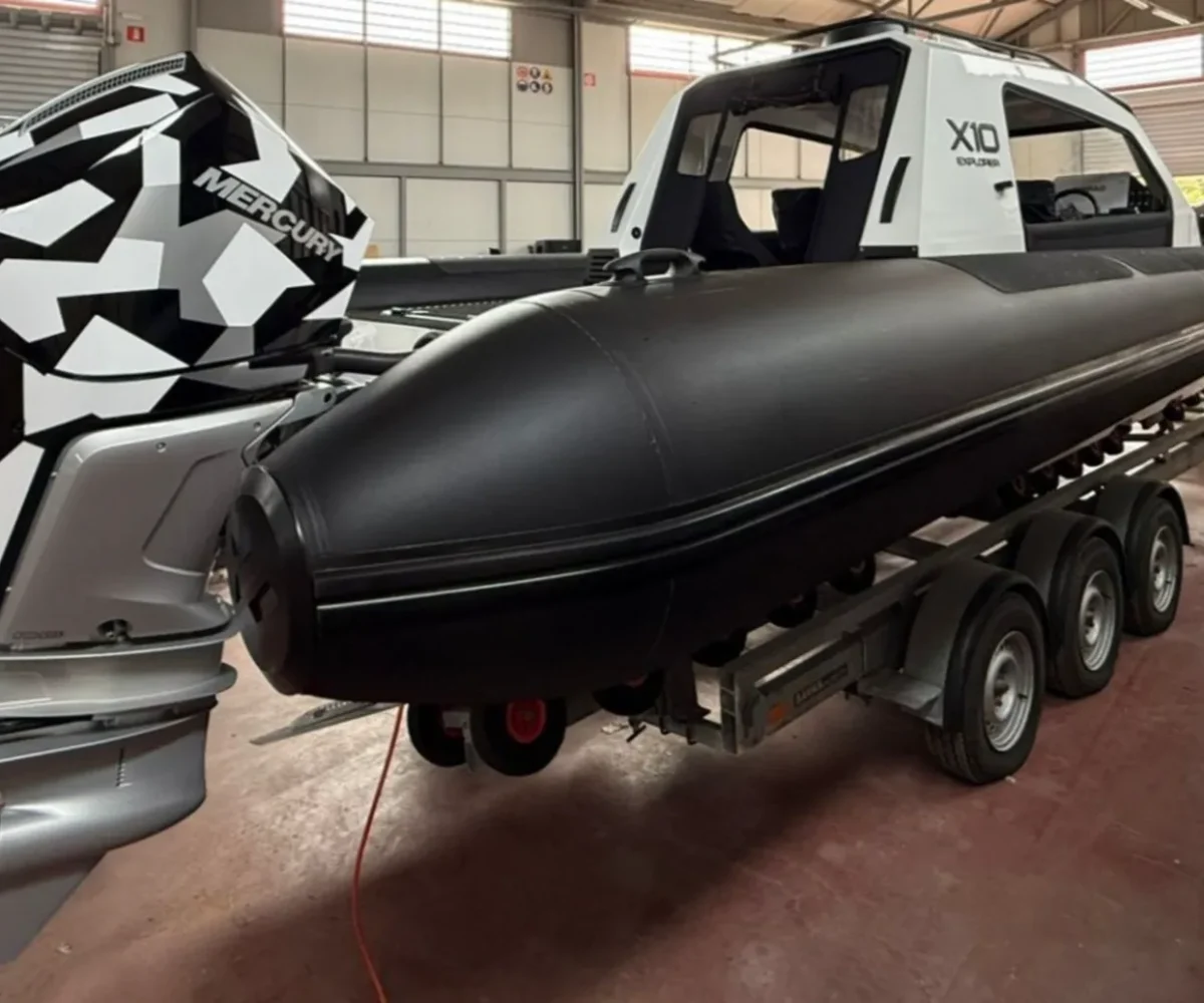 GOLDFISH X10 EXTERIOR (10)