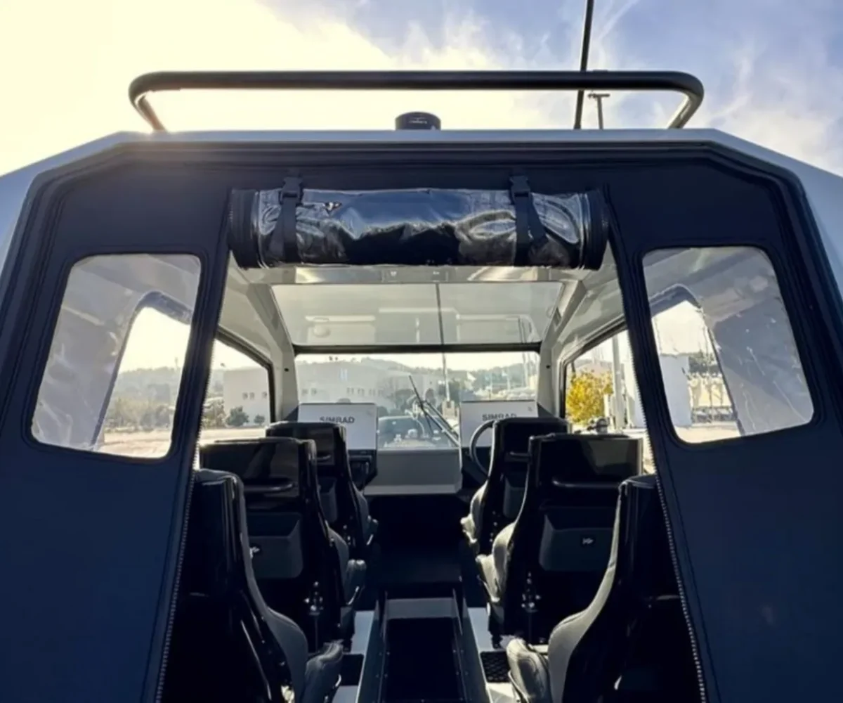 GOLDFISH X10 EXTERIOR (8)