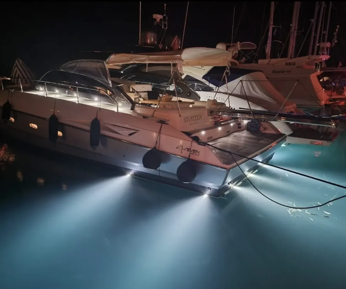 MARIZA OF LONDON EXTERIOR (2)