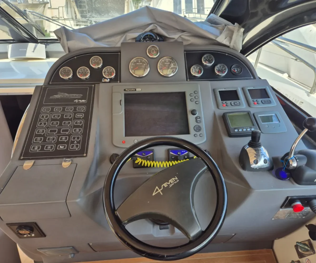 MARIZA OF LONDON INTERIOR (13)