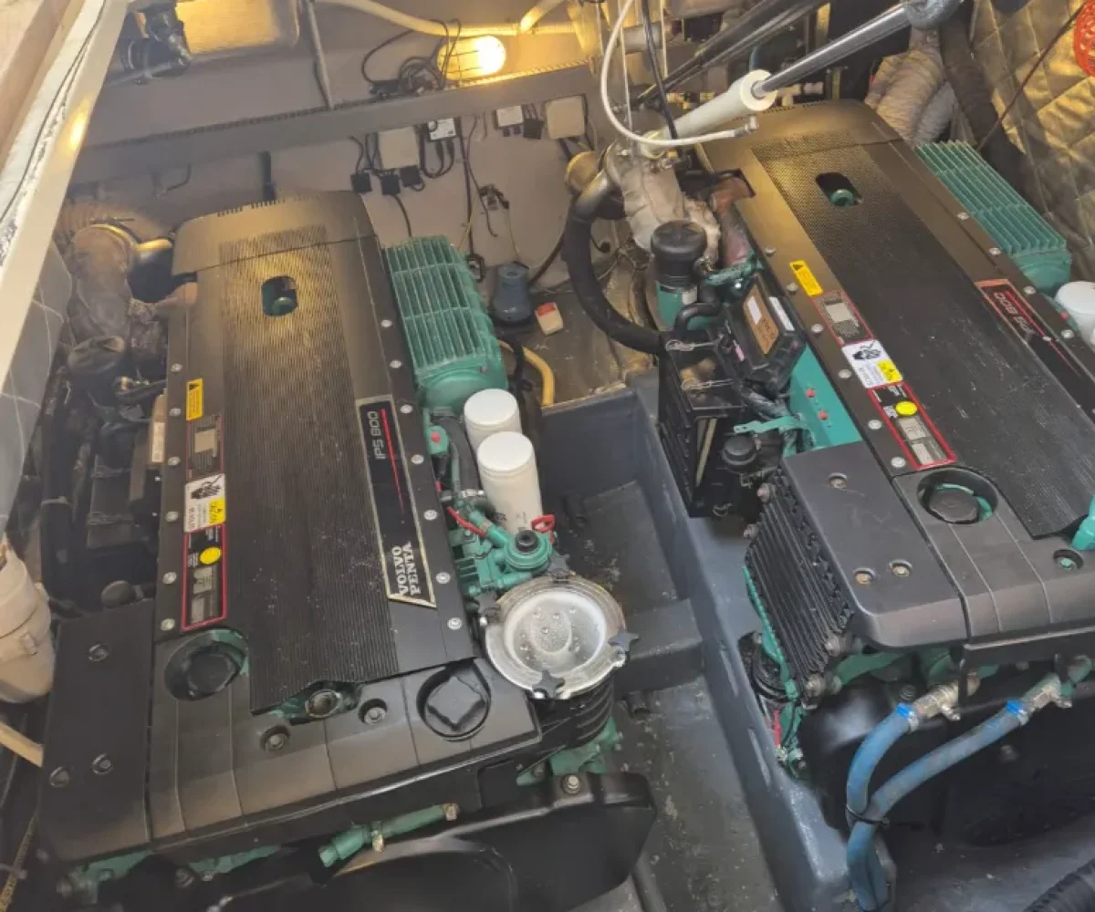 MARIZA OF LONDON INTERIOR (15)