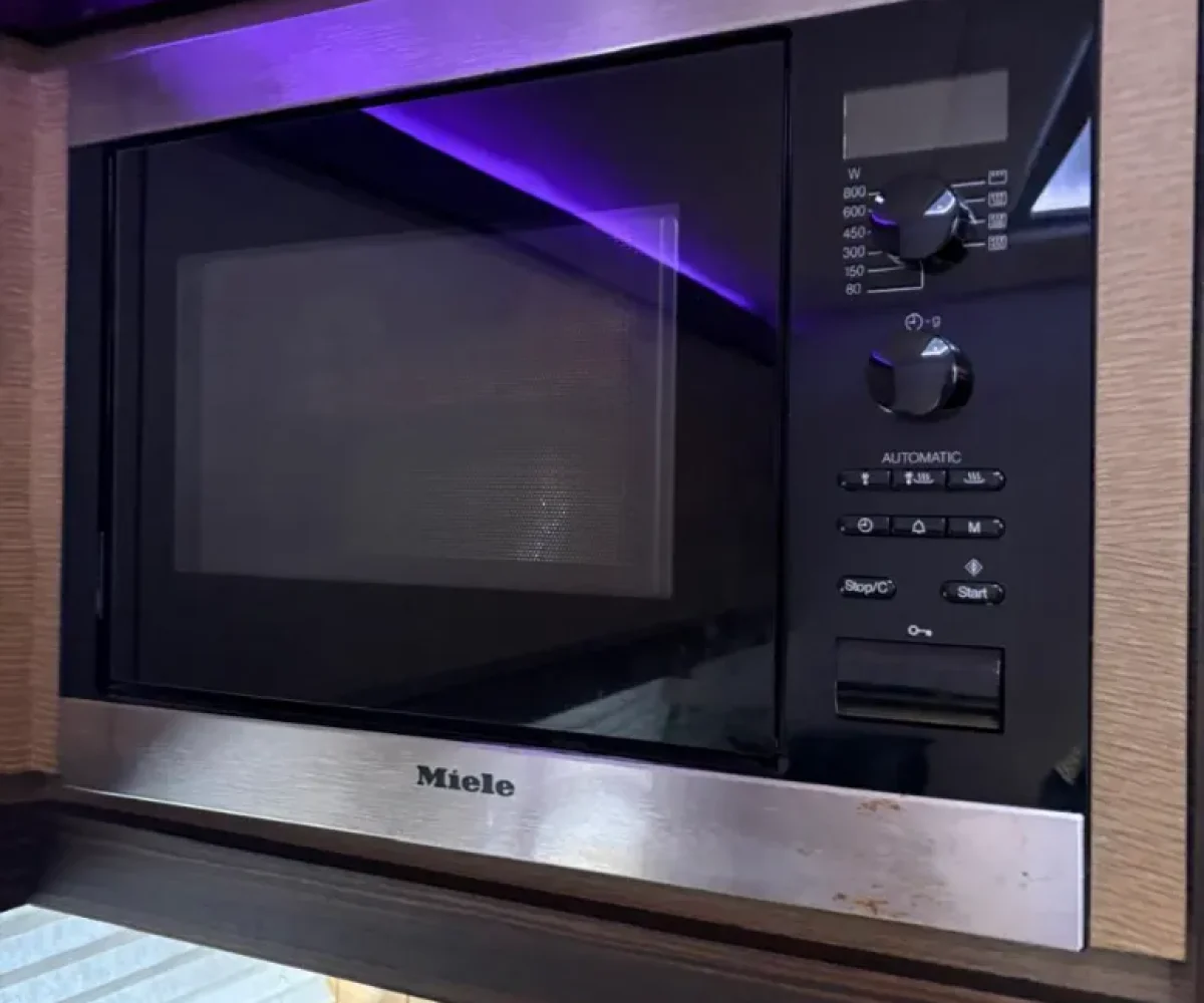 MARIZA OF LONDON INTERIOR (5)