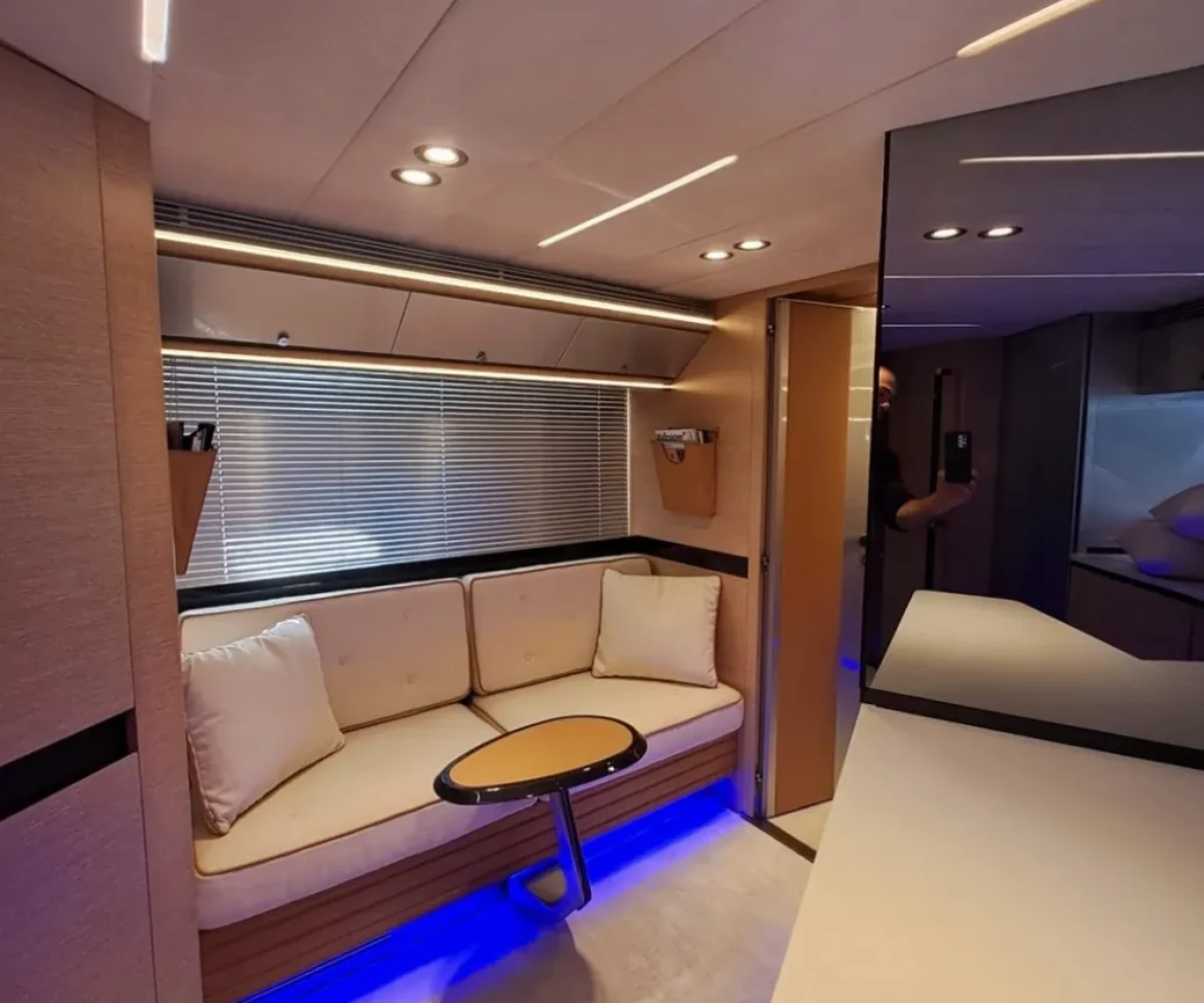 OTAM 58 INTERIOR (4)