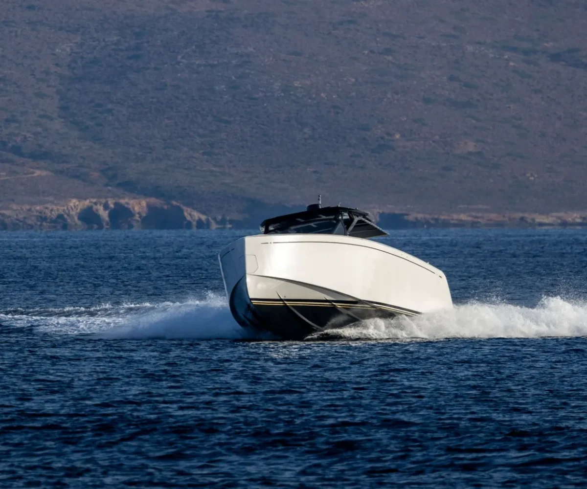 PARDO 50 MY IDA EXTERIOR (5)