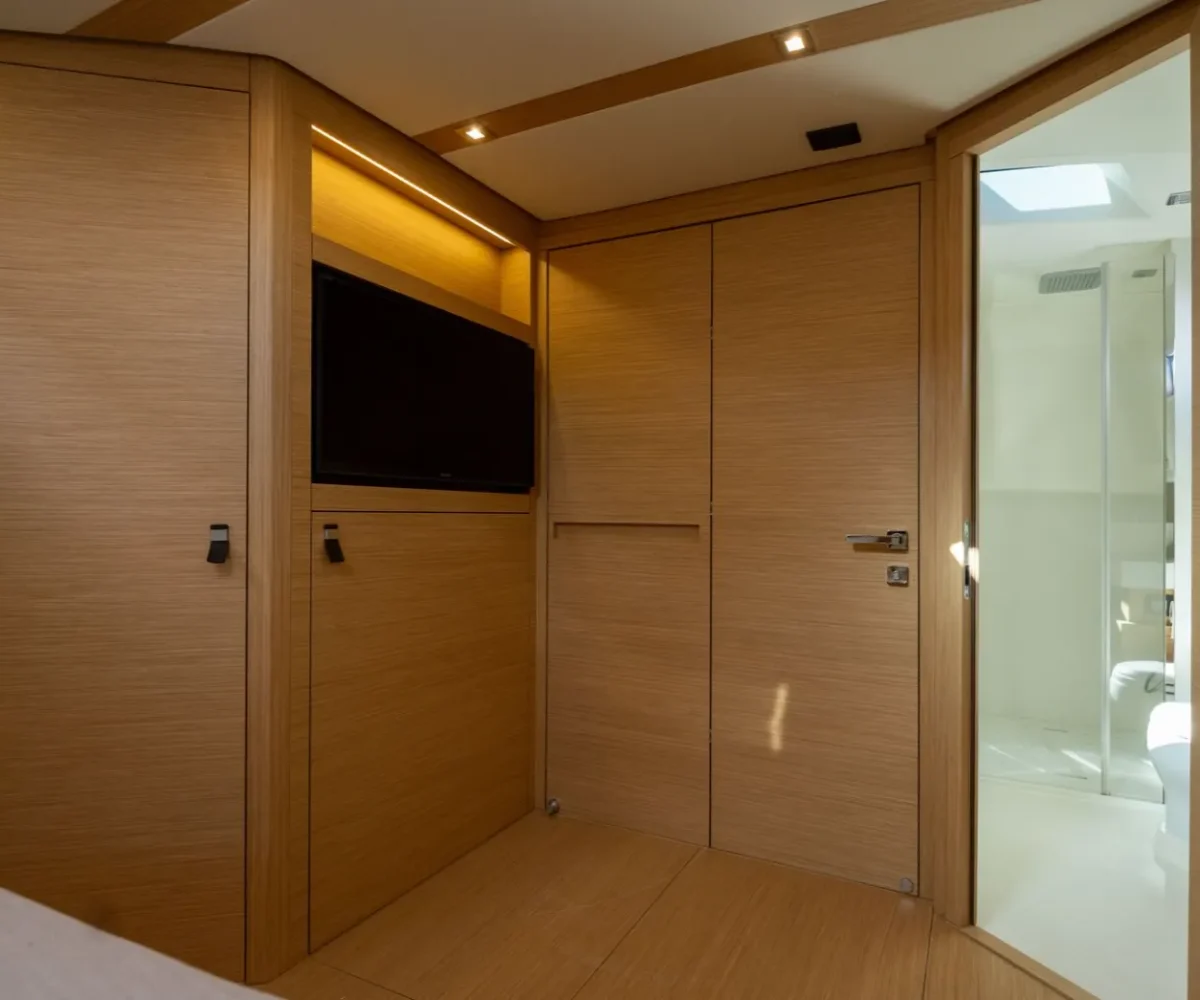 PARDO 50 MY IDA INTERIOR (4)