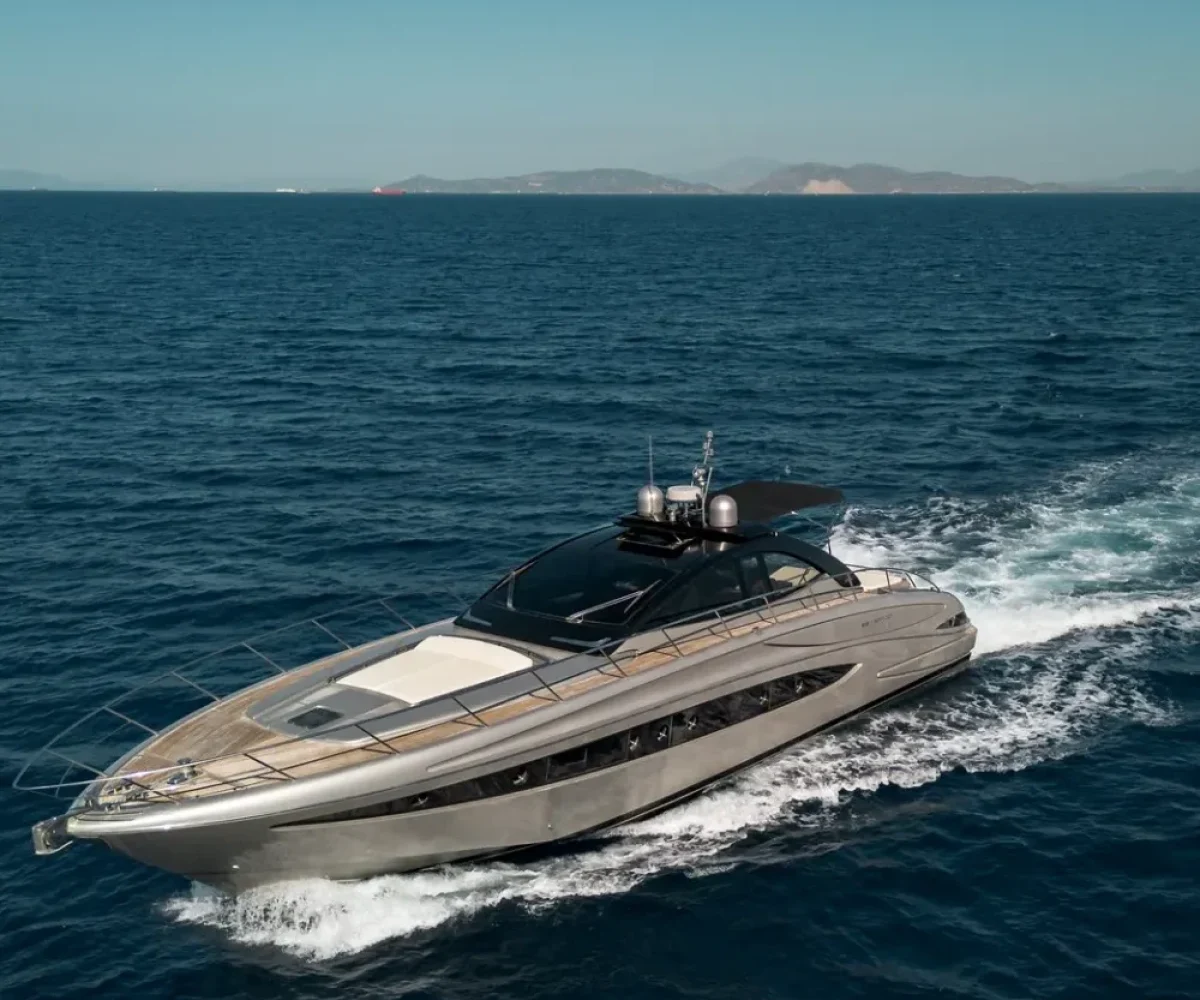 RIVA 63 VENTIGO EXTERIOR (2)