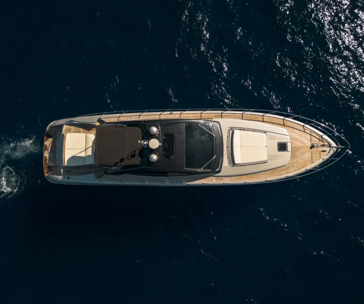 RIVA 63 VENTIGO EXTERIOR (3)