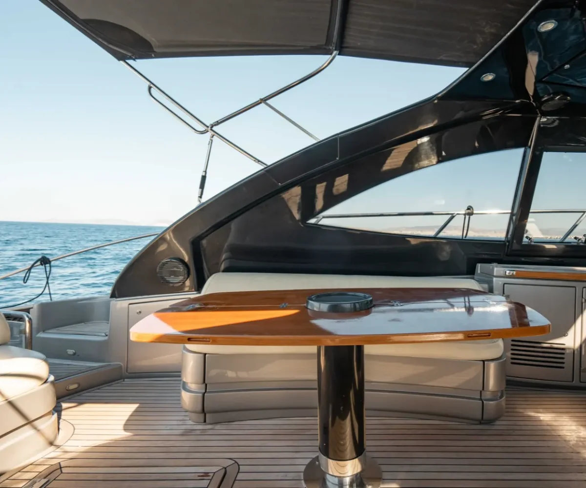 RIVA 63 VENTIGO EXTERIOR (4)