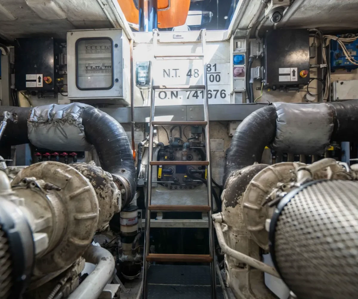 RIVA 63 VENTIGO INTERIOR (19)