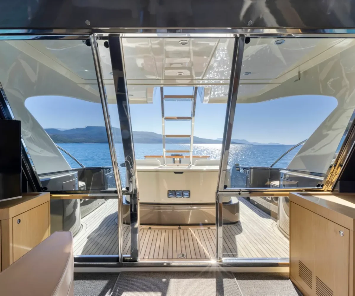 SPORT RIVA 56 INTERIOR (13)