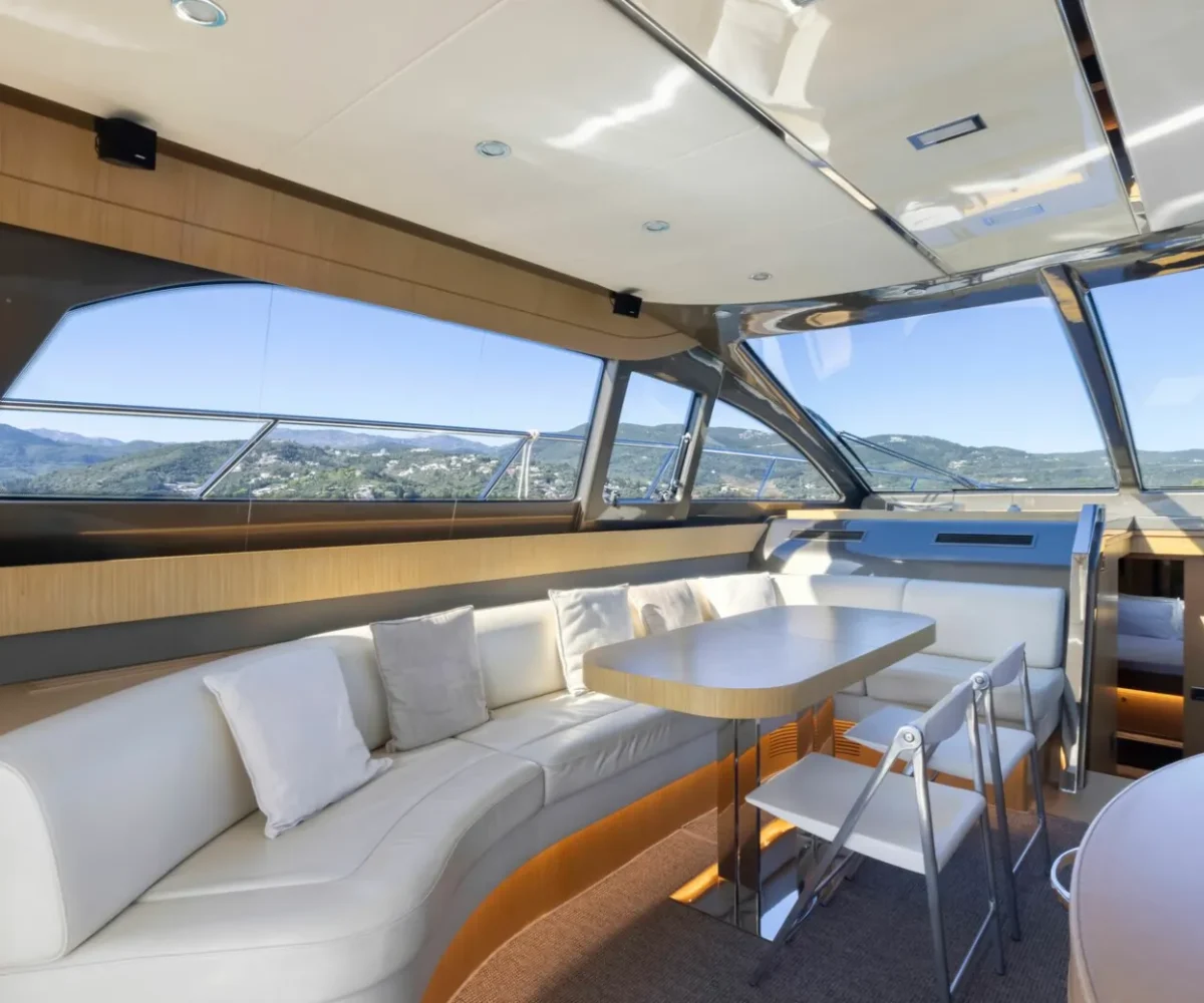 SPORT RIVA 56 INTERIOR (14)
