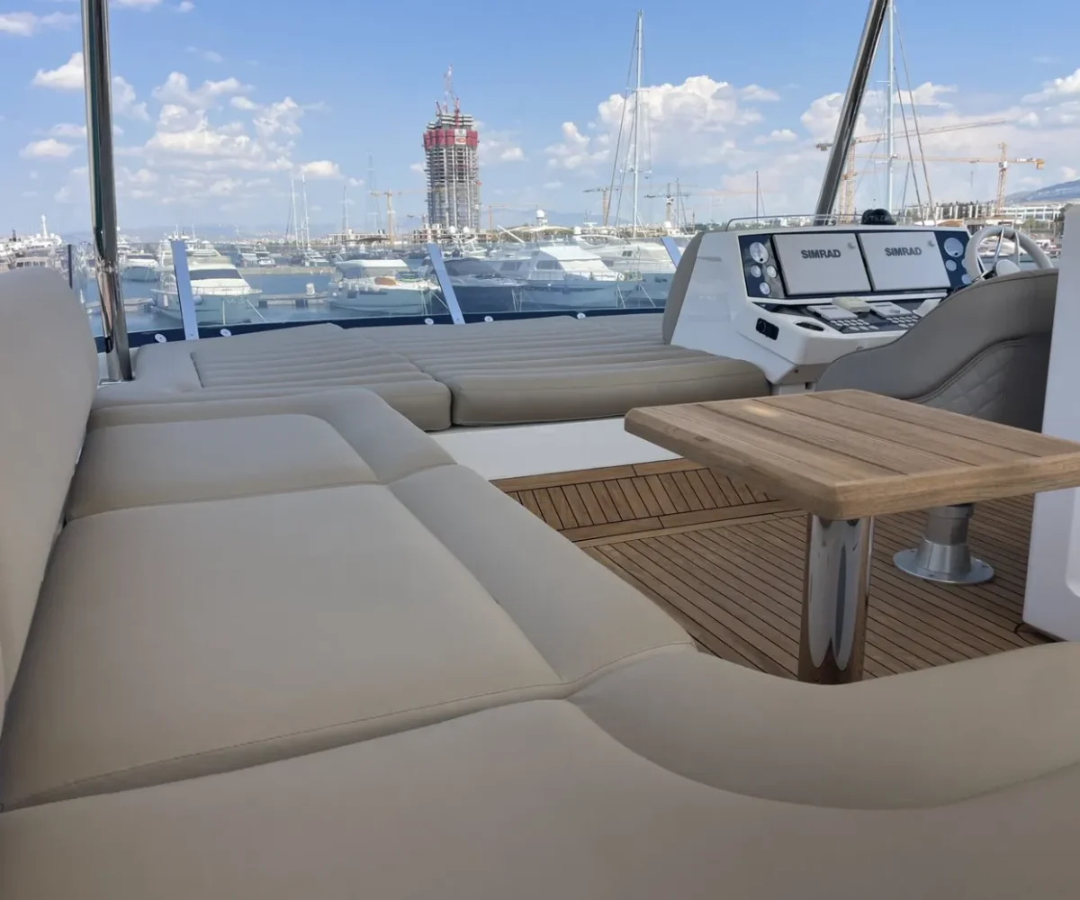 SUNSEEKER 66 (9)