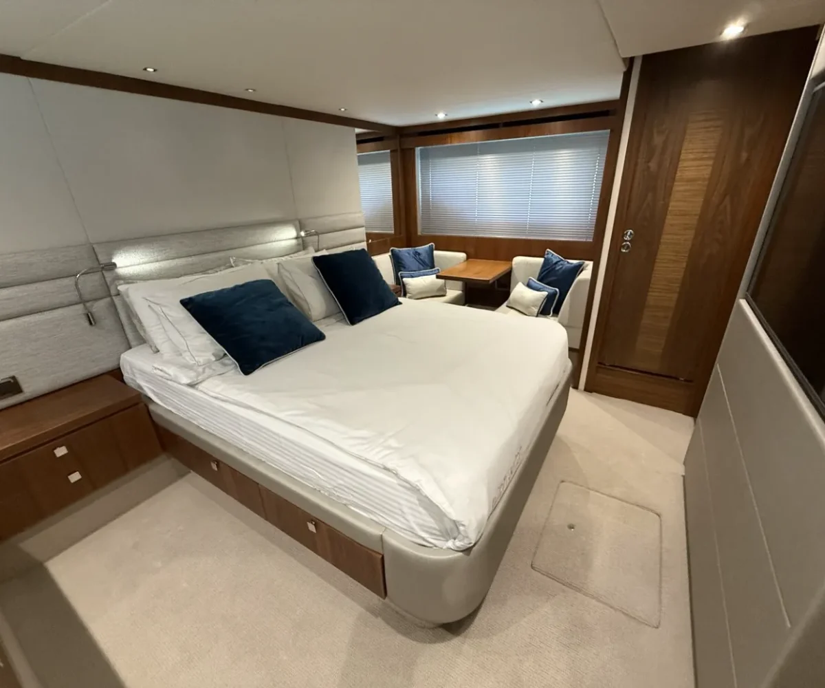 SUNSEEKER 66 INTERIOR (13)
