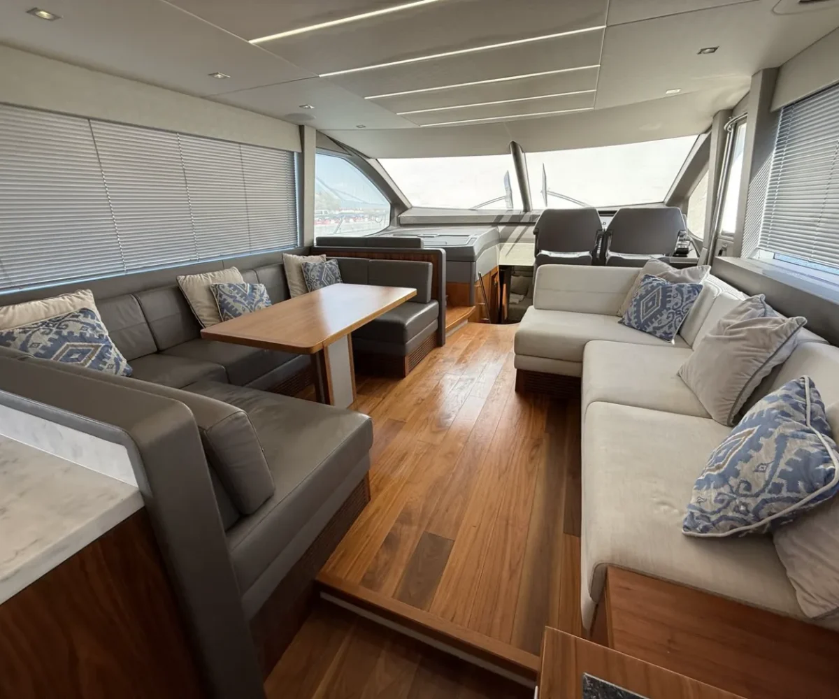 SUNSEEKER 66 INTERIOR (3)