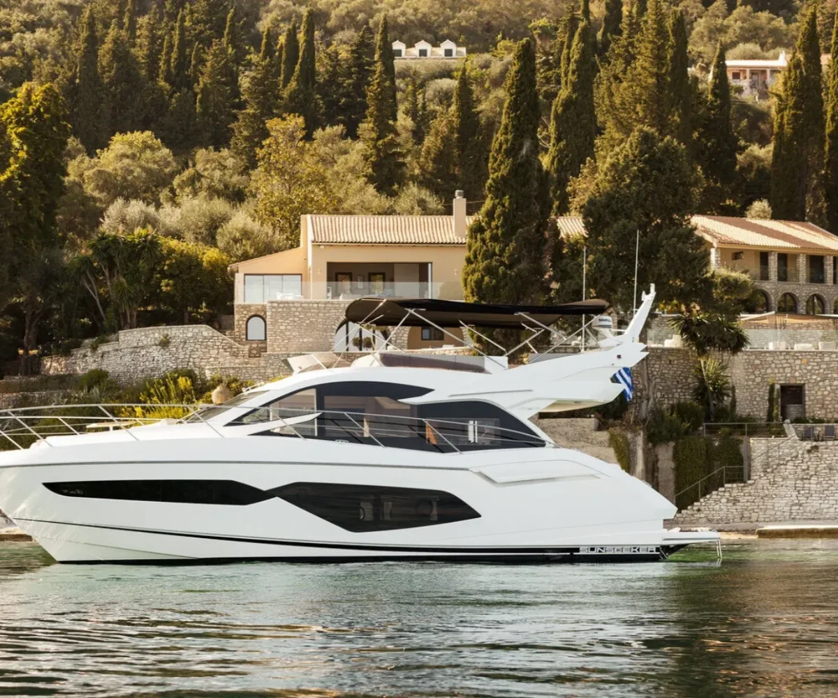 SUNSEEKER MANHATTAN 52 EXTERIOR (1)