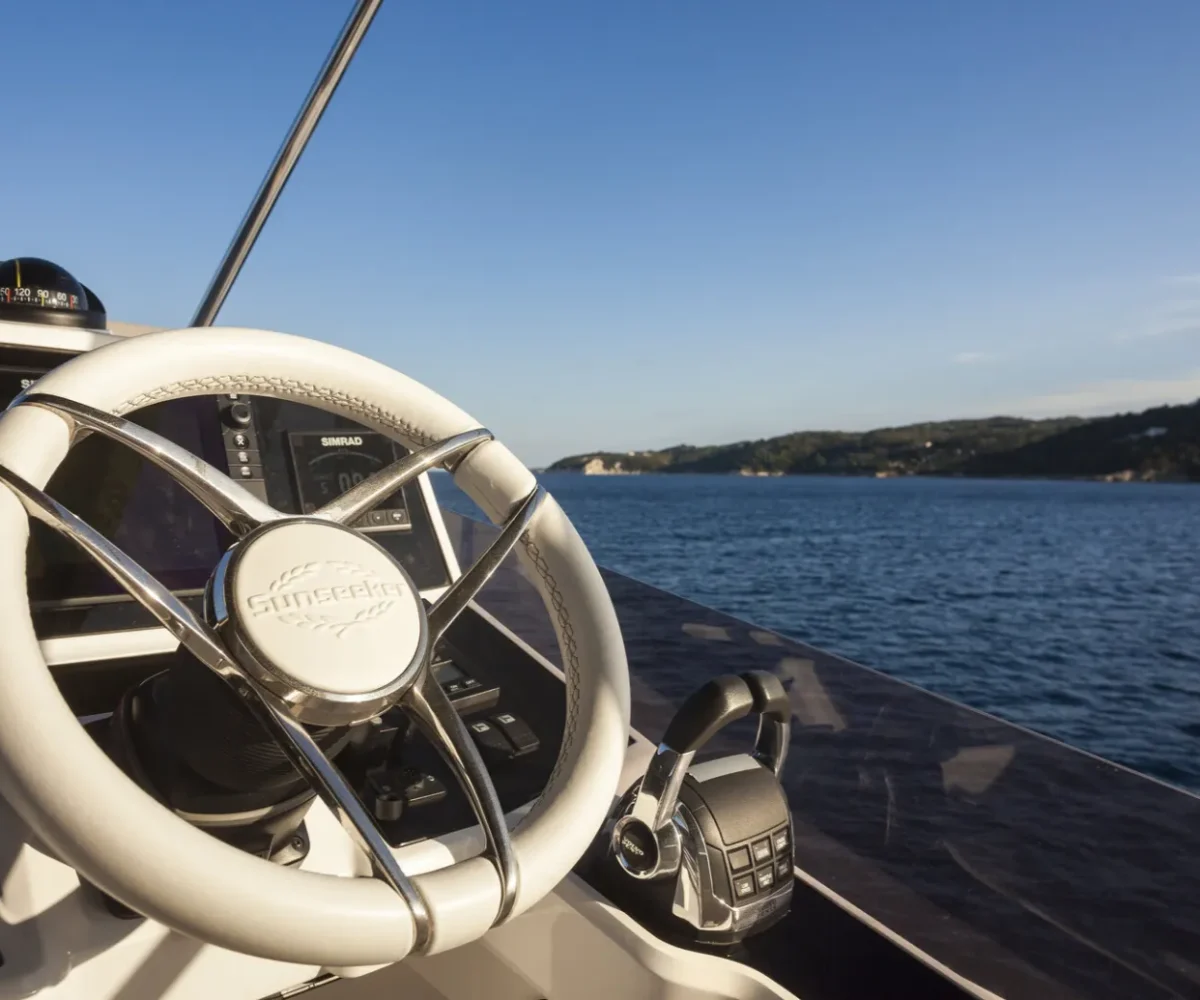 SUNSEEKER MANHATTAN 52 EXTERIOR (5)