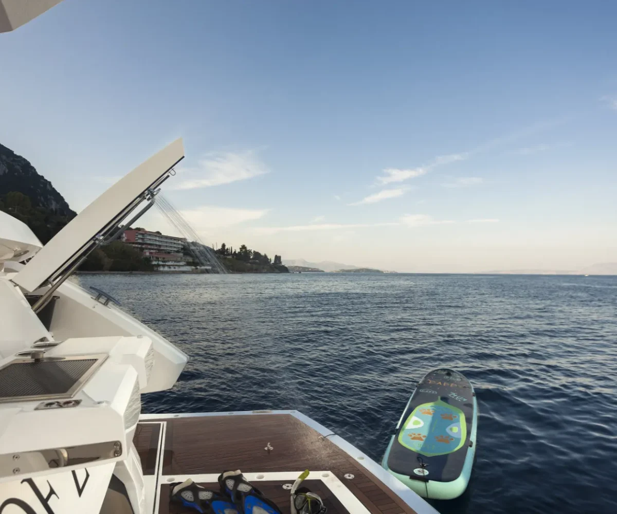 SUNSEEKER MANHATTAN 52 EXTERIOR (7)