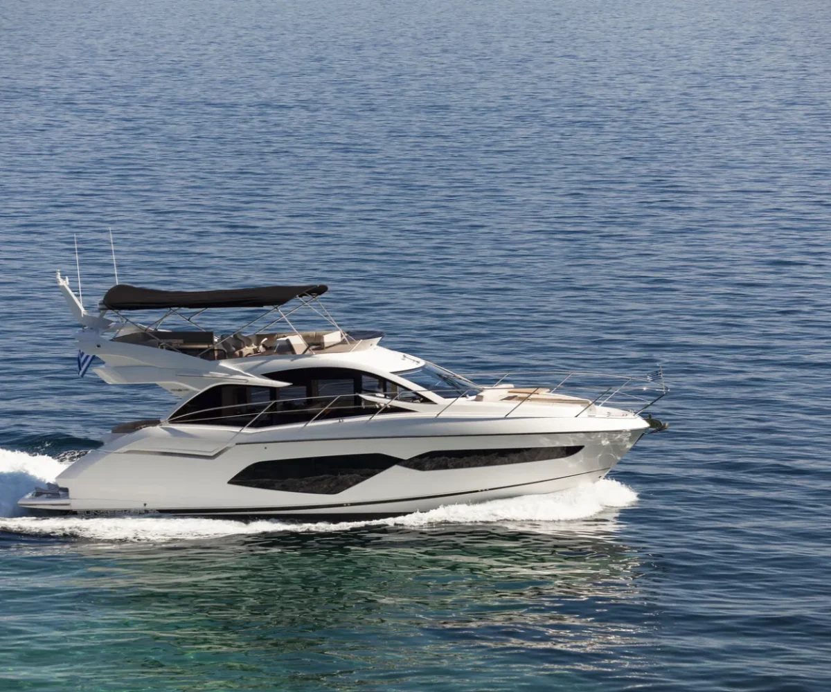 SUNSEEKER MANHATTAN 52 EXTERIOR (8)