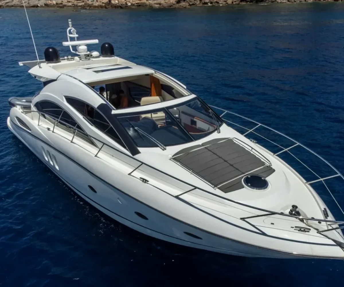 SUNSEEKER PREDATOR 52 EXTERIOR (9)