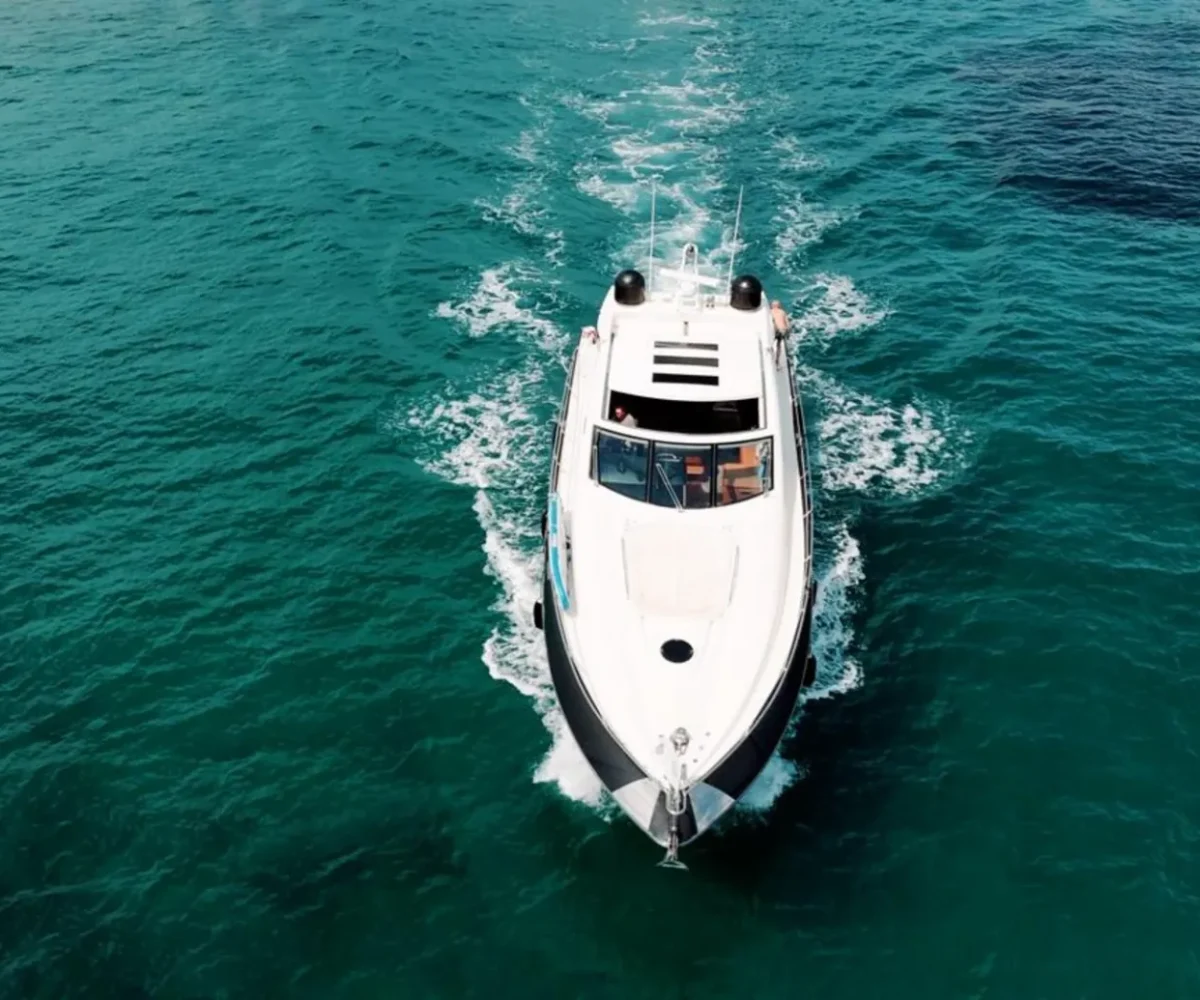 SUNSEEKER PREDATOR 62 EXTERIOR (2)