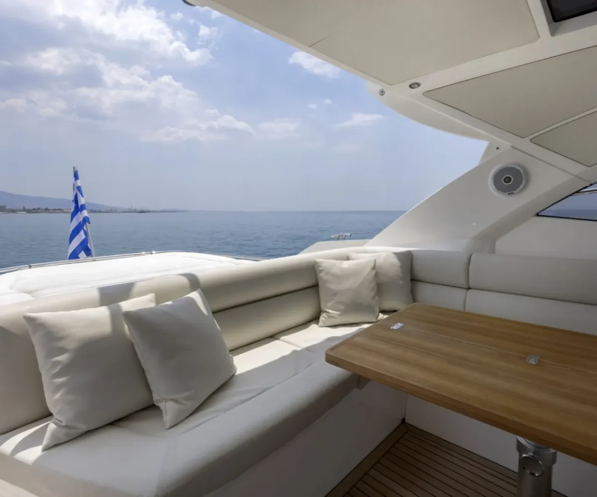 SUNSEEKER SAN REMO EXTERIOR (10)
