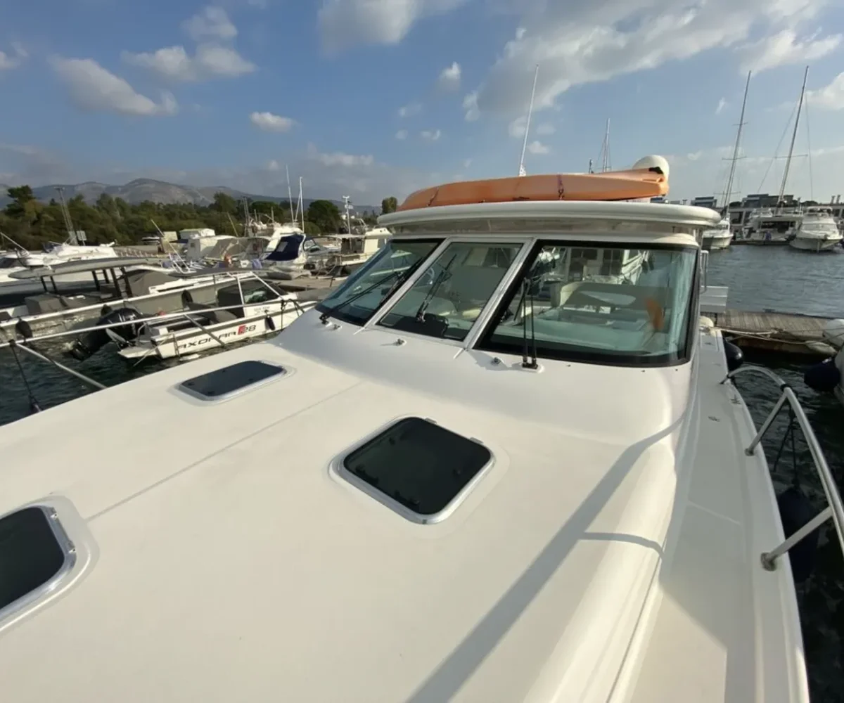 TIARA 42 EXTERIOR (5)
