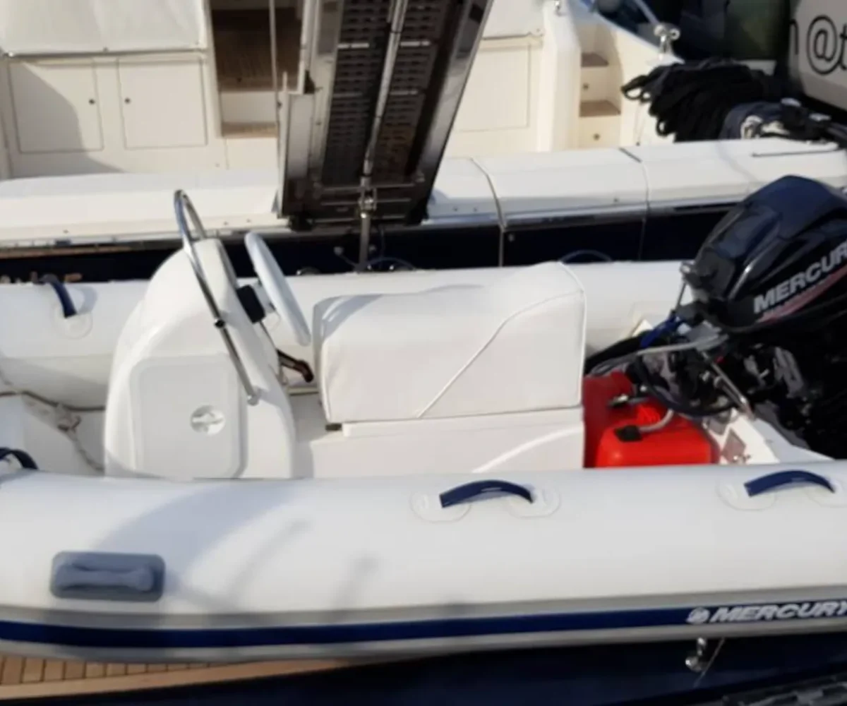 UNIESSE 57 EXTERIOR (15)