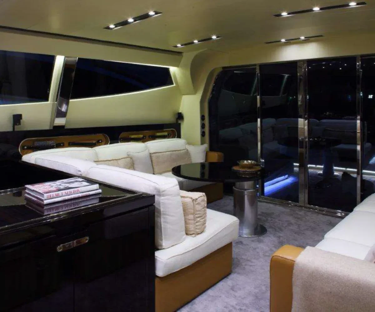 otam 80 interior (2)