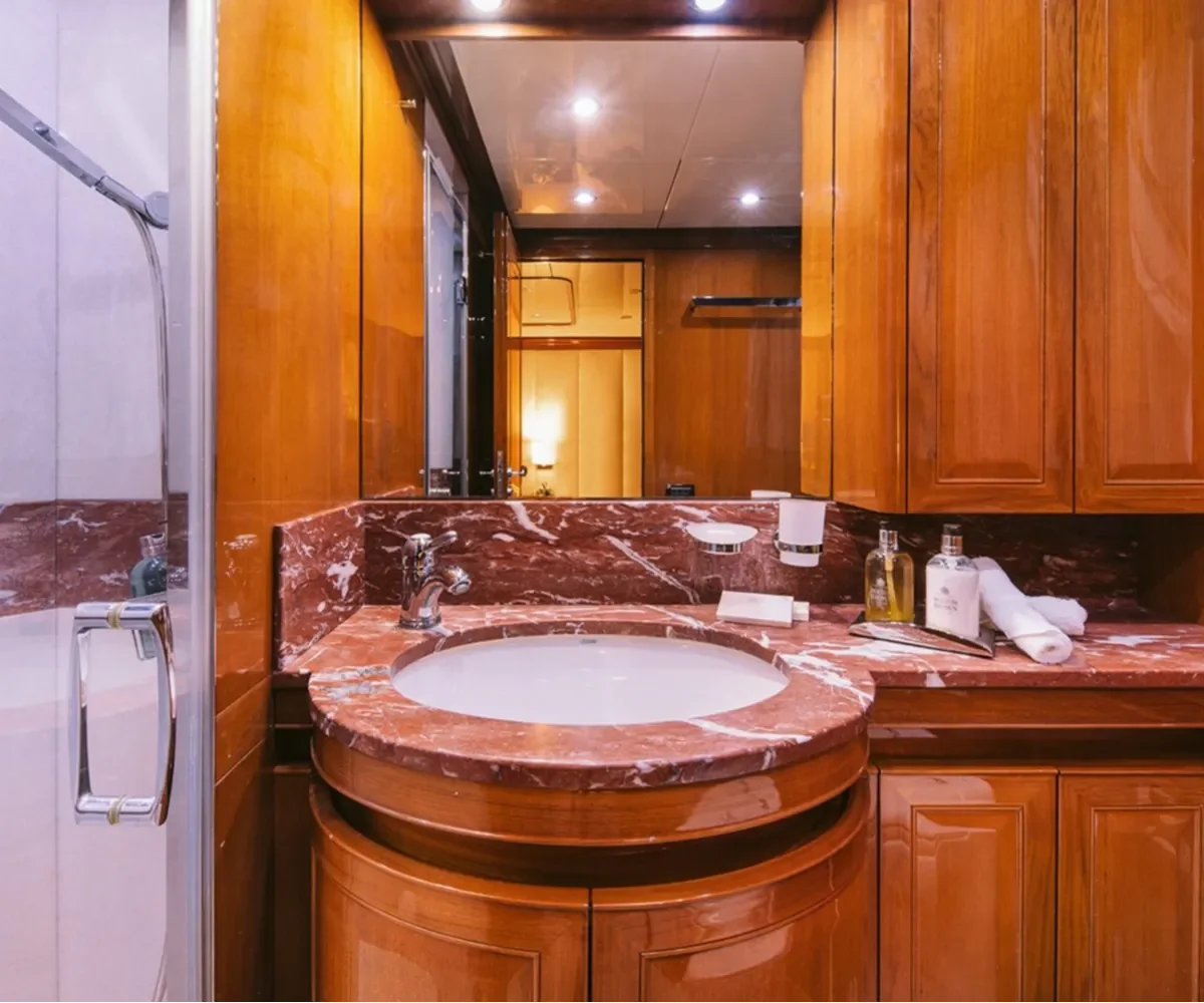 polisipo95s interior (8)