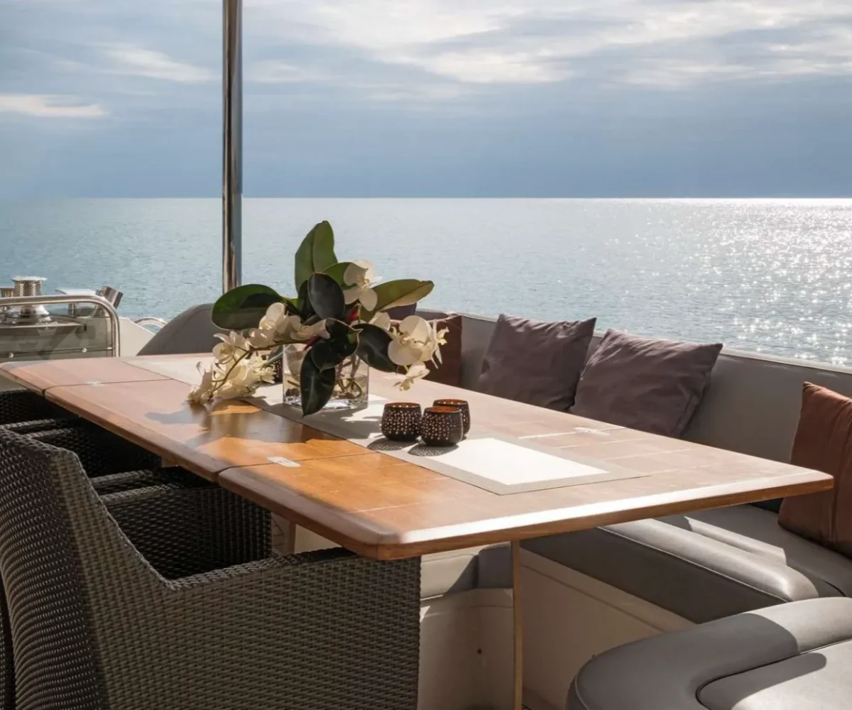 princess 85 exterior (10)