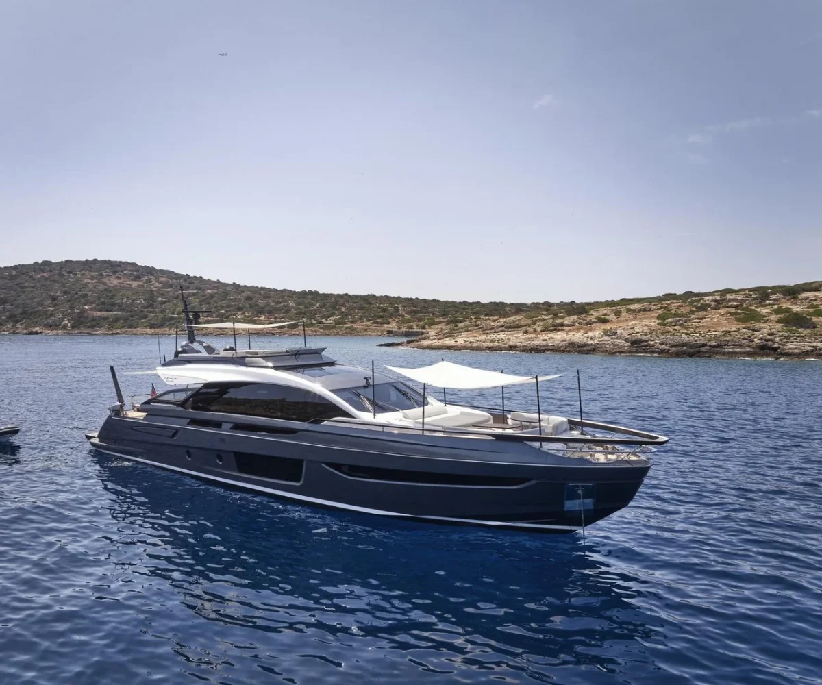 yachtImage_ext_1051_27884