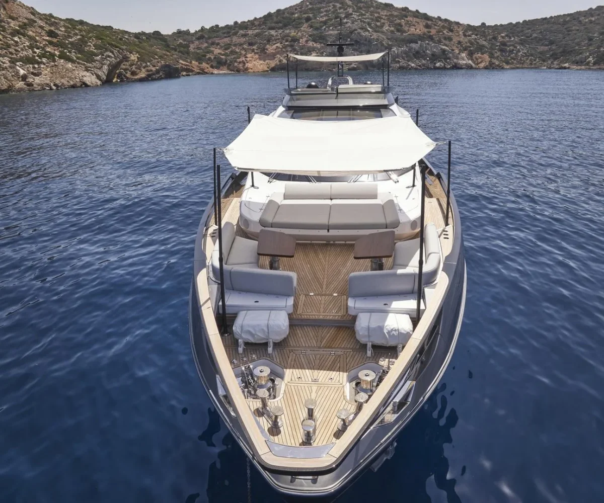 yachtImage_ext_1051_27886