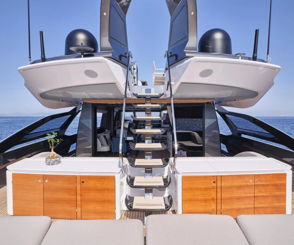 yachtImage_ext_1051_27889