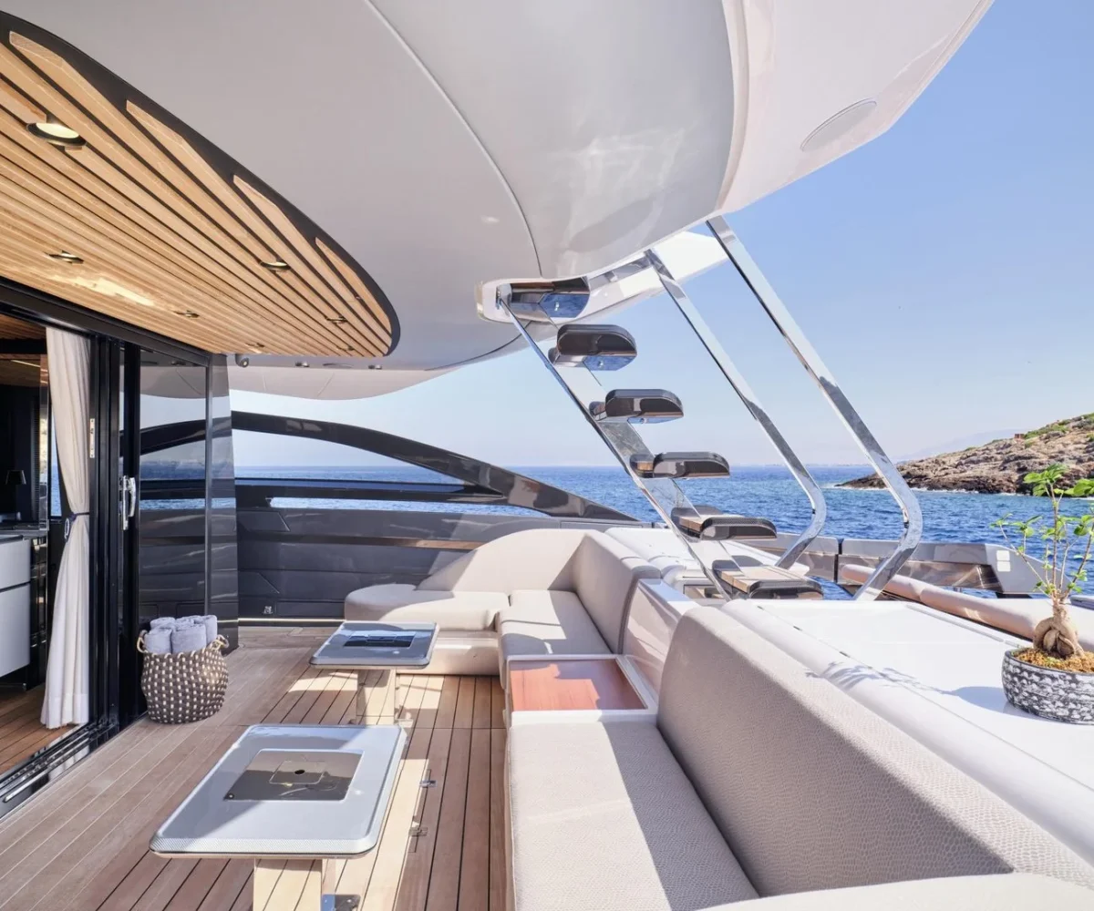 yachtImage_ext_1051_27891