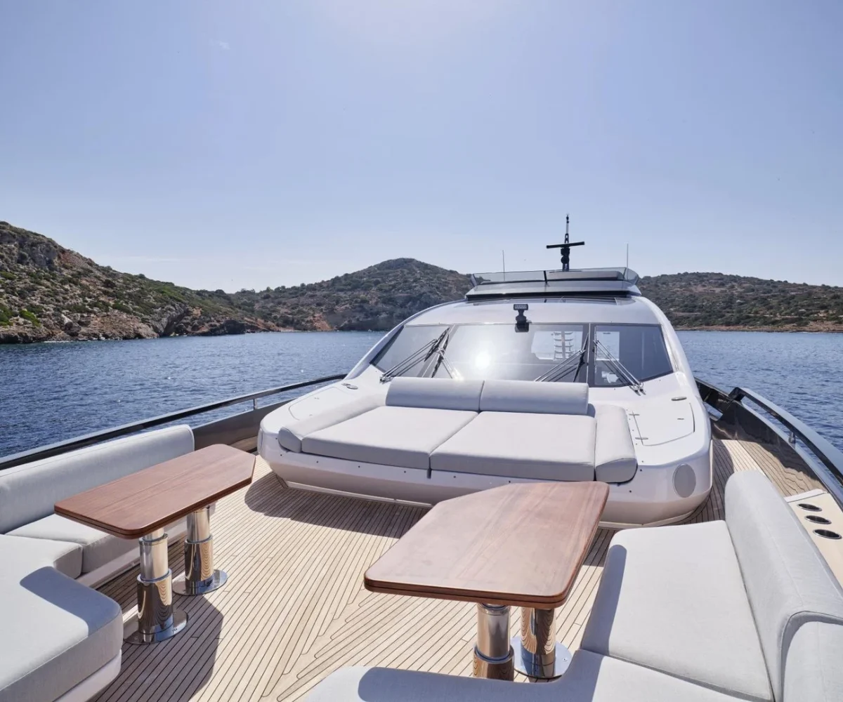 yachtImage_ext_1051_27895