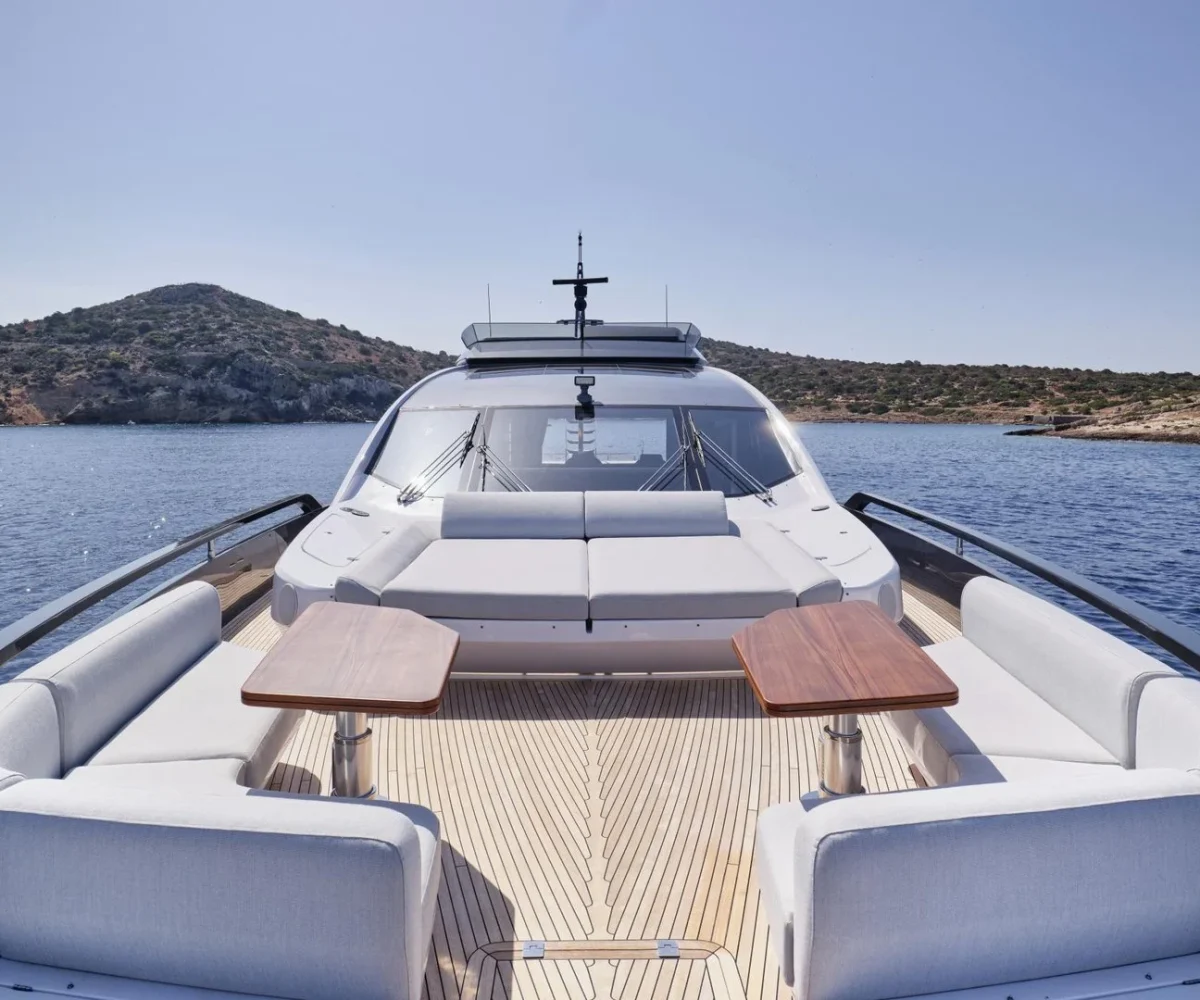 yachtImage_ext_1051_27896