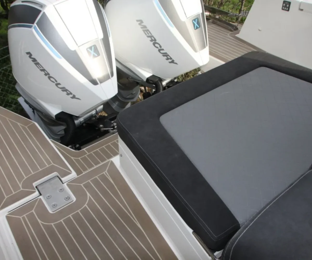 yachtImage_ext_1067_30517